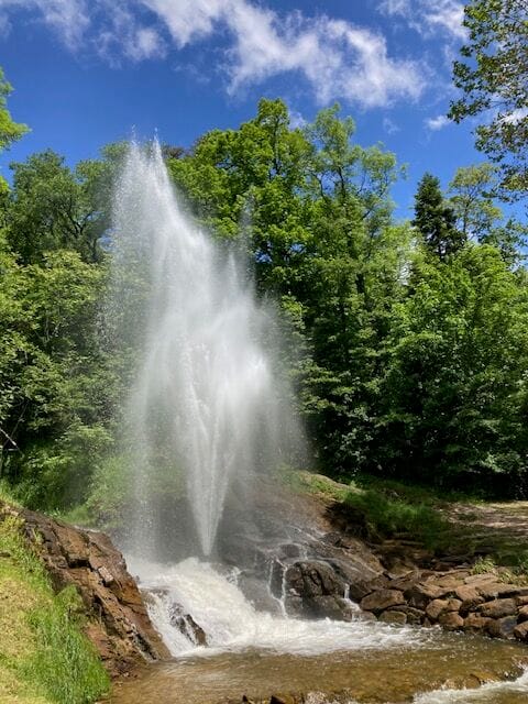 Source sacrée Source sacrée