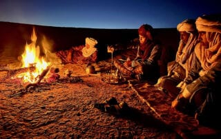 Trek dans le désert marocain au cœur du Sahara Trek dans le désert marocain au cœur du Sahara